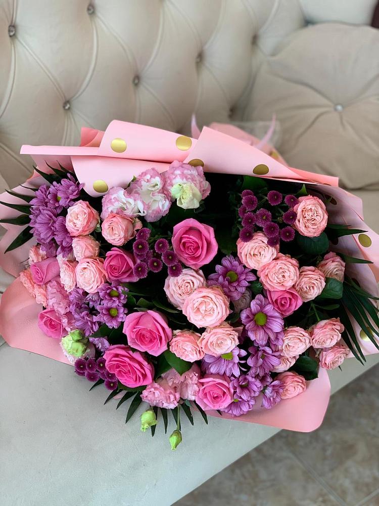 Букет цветов из: Хризантемы, Розы и Лизиантусы в Большесидоровском