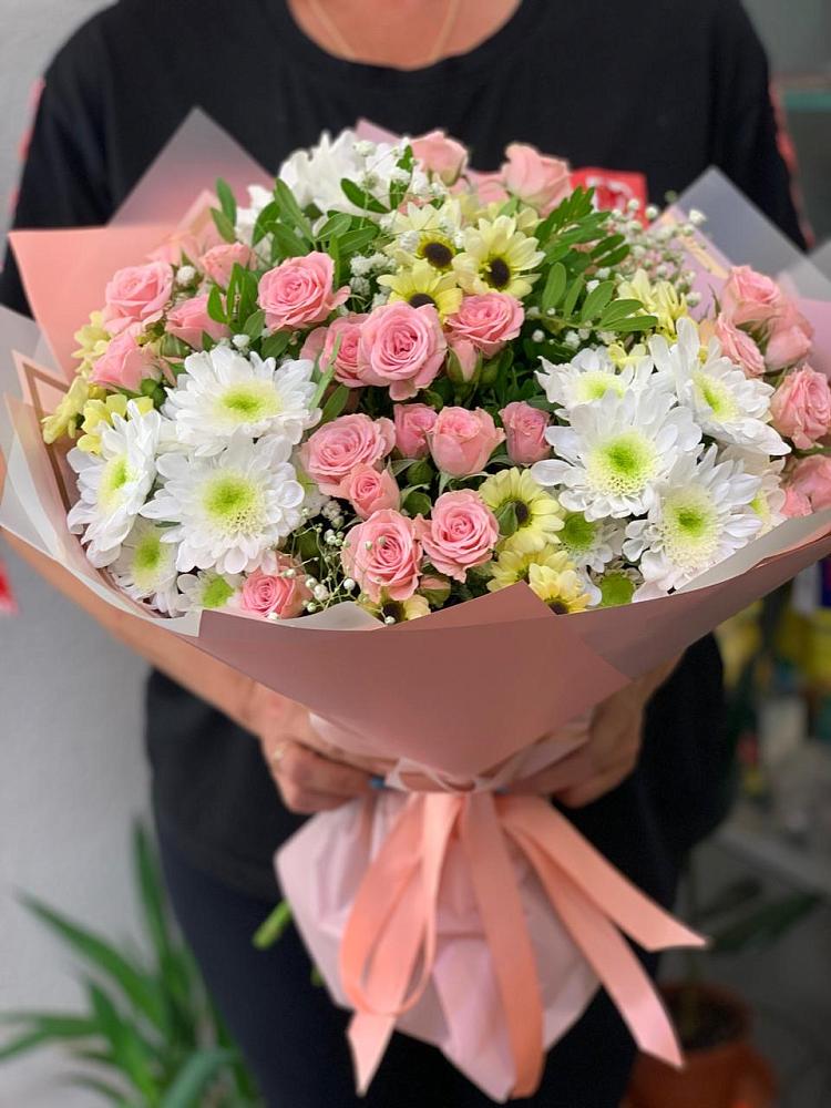 Букет цветов из: Розы и Хризантемы в Большесидоровском