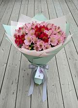 Букет цветов из:  Альстромерии #REPLACE_PRED# Большесидоровском