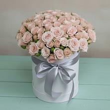 Цветочная композиция из Розы в шляпной коробке в Большесидоровском