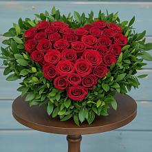 Цветочная композиция из Розы в виде сердца в Большесидоровском