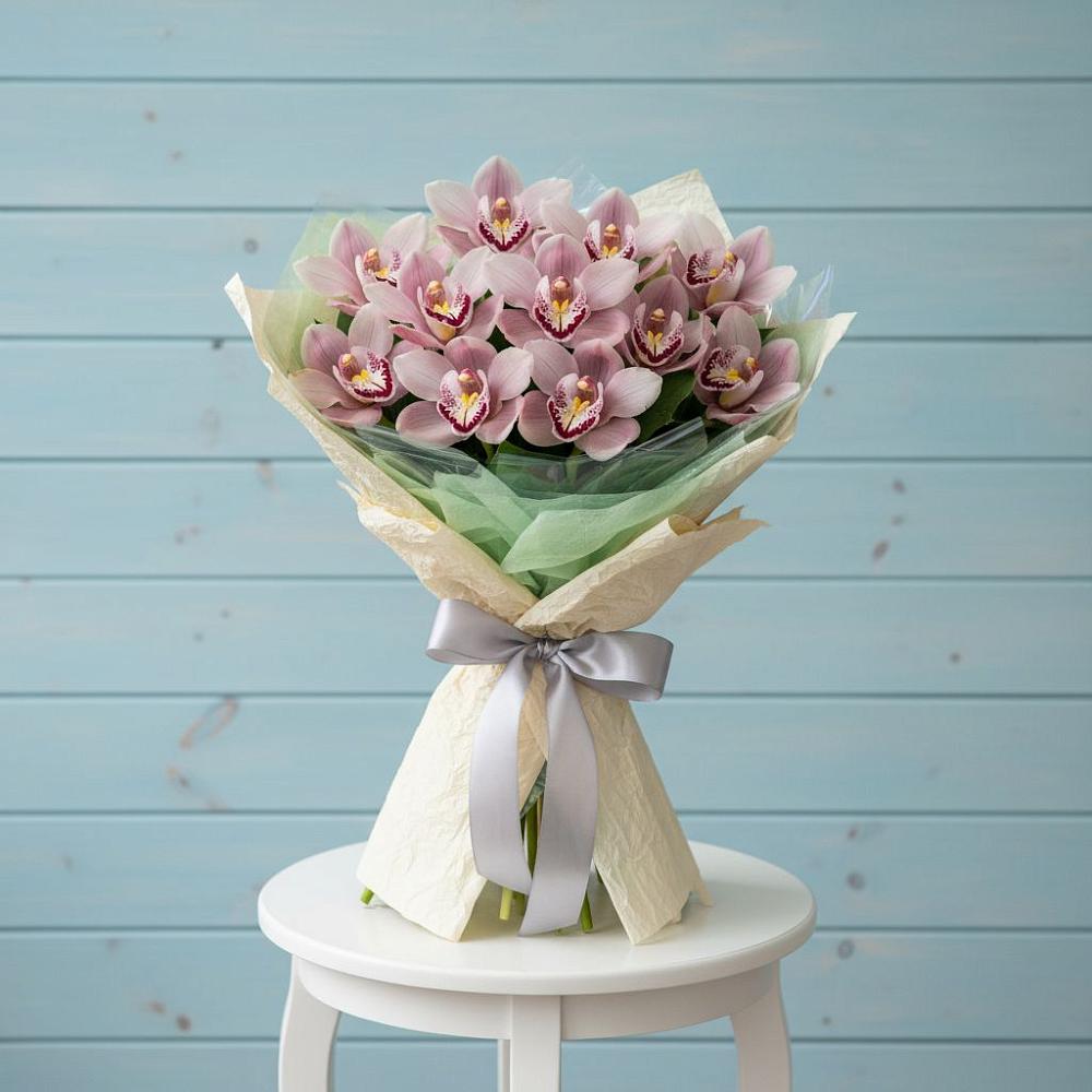 Букет цветов из: Орхидеи и Розы в Большесидоровском