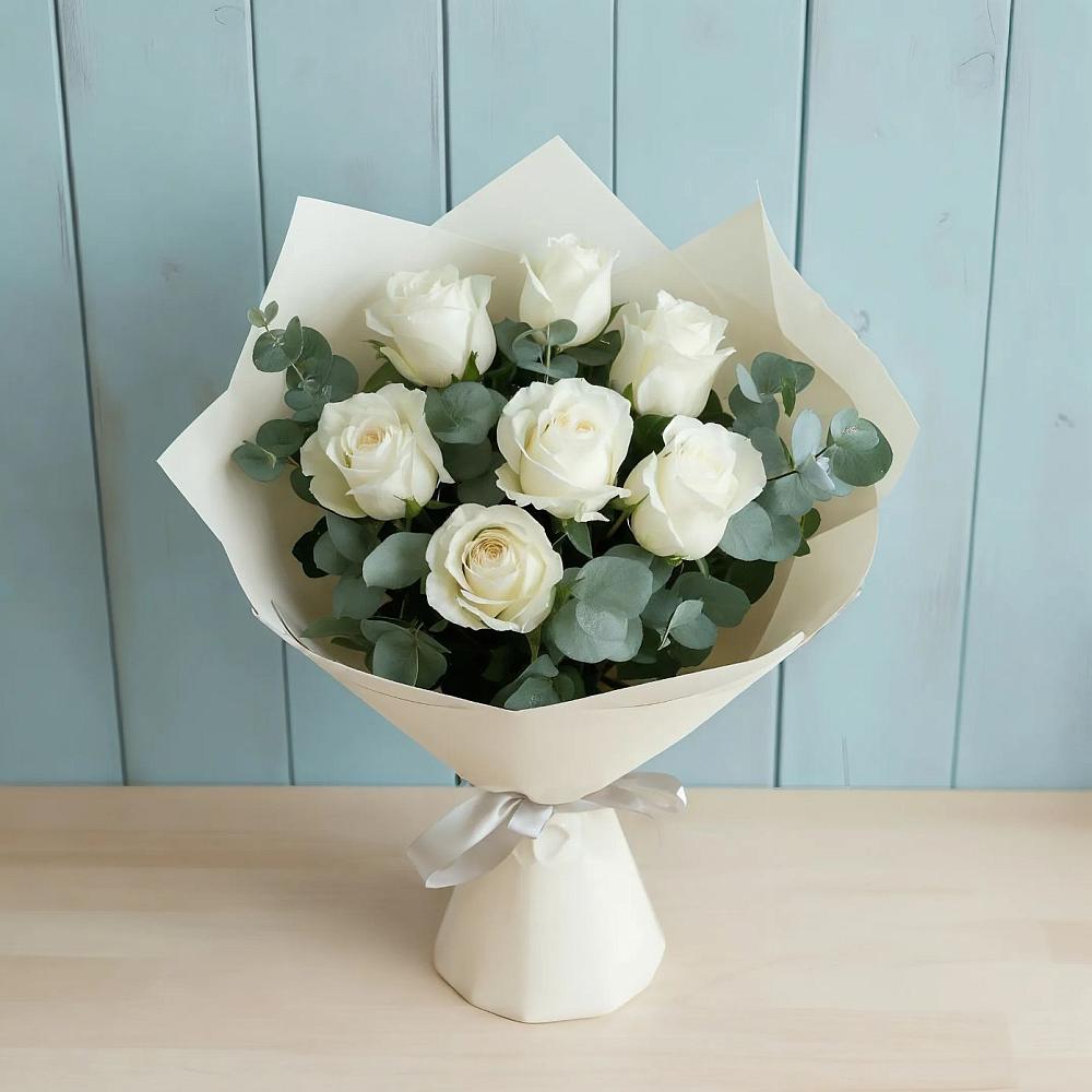 Букет Белые розы в Эвкалипте в Большесидоровском
