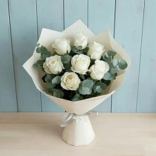 Букет Белые розы в Эвкалипте в Большесидоровском