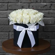 Цветочная композиция из Розы в шляпной коробке в Большесидоровском