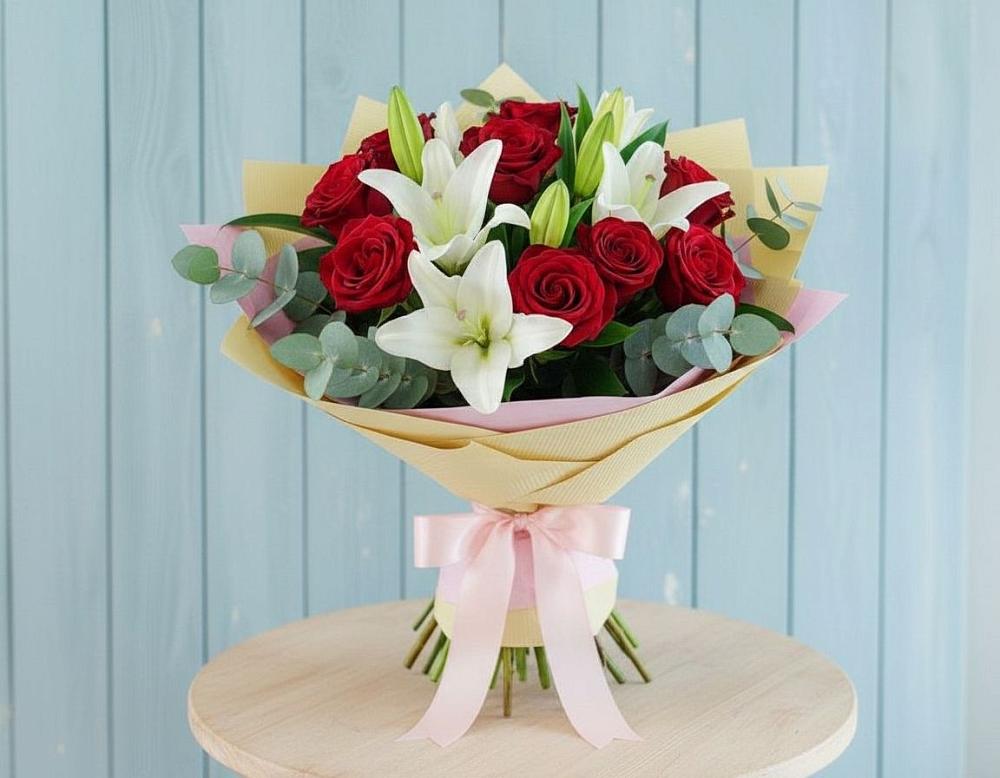 Букет цветов из: Лилии и Розы в Большесидоровском